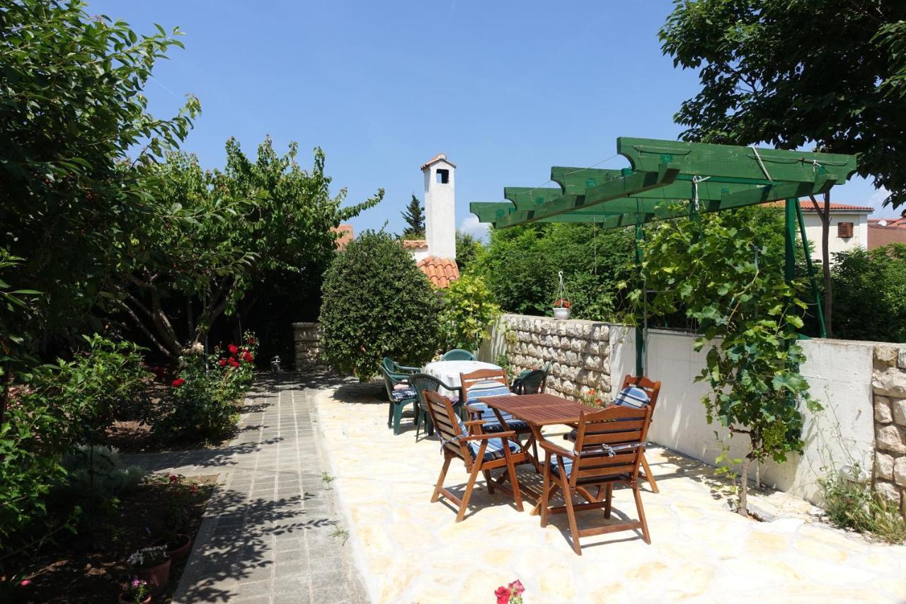 Apartments And Rooms With Parking Space Nin, Zadar - 5805 מראה חיצוני תמונה