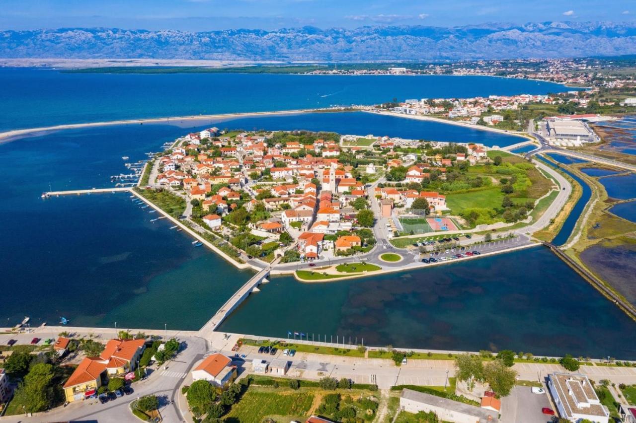 Apartments And Rooms With Parking Space Nin, Zadar - 5805 מראה חיצוני תמונה