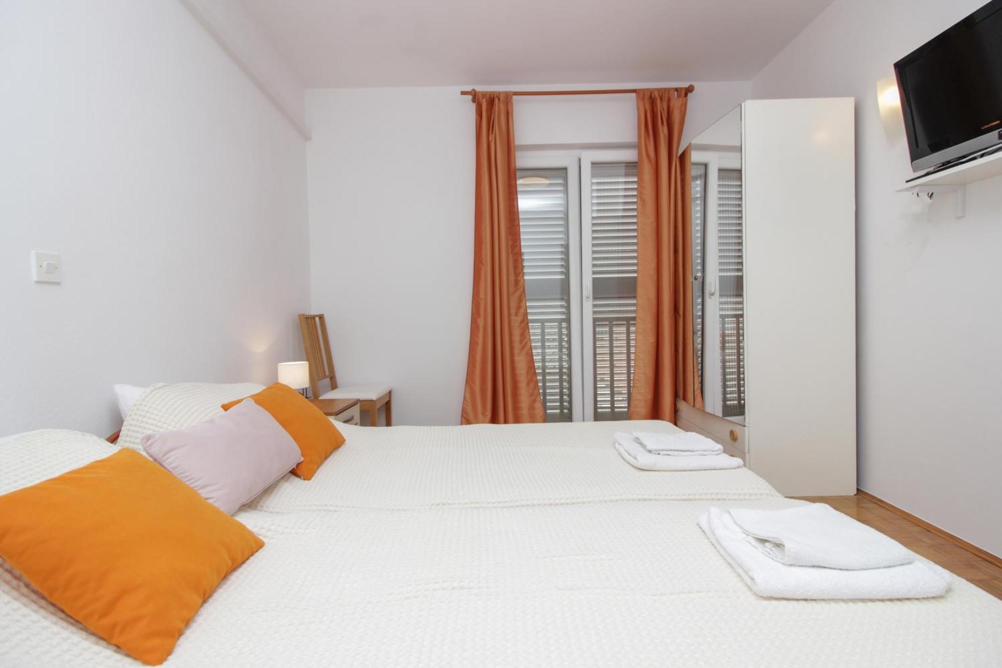 Apartments And Rooms With Parking Space Nin, Zadar - 5805 מראה חיצוני תמונה
