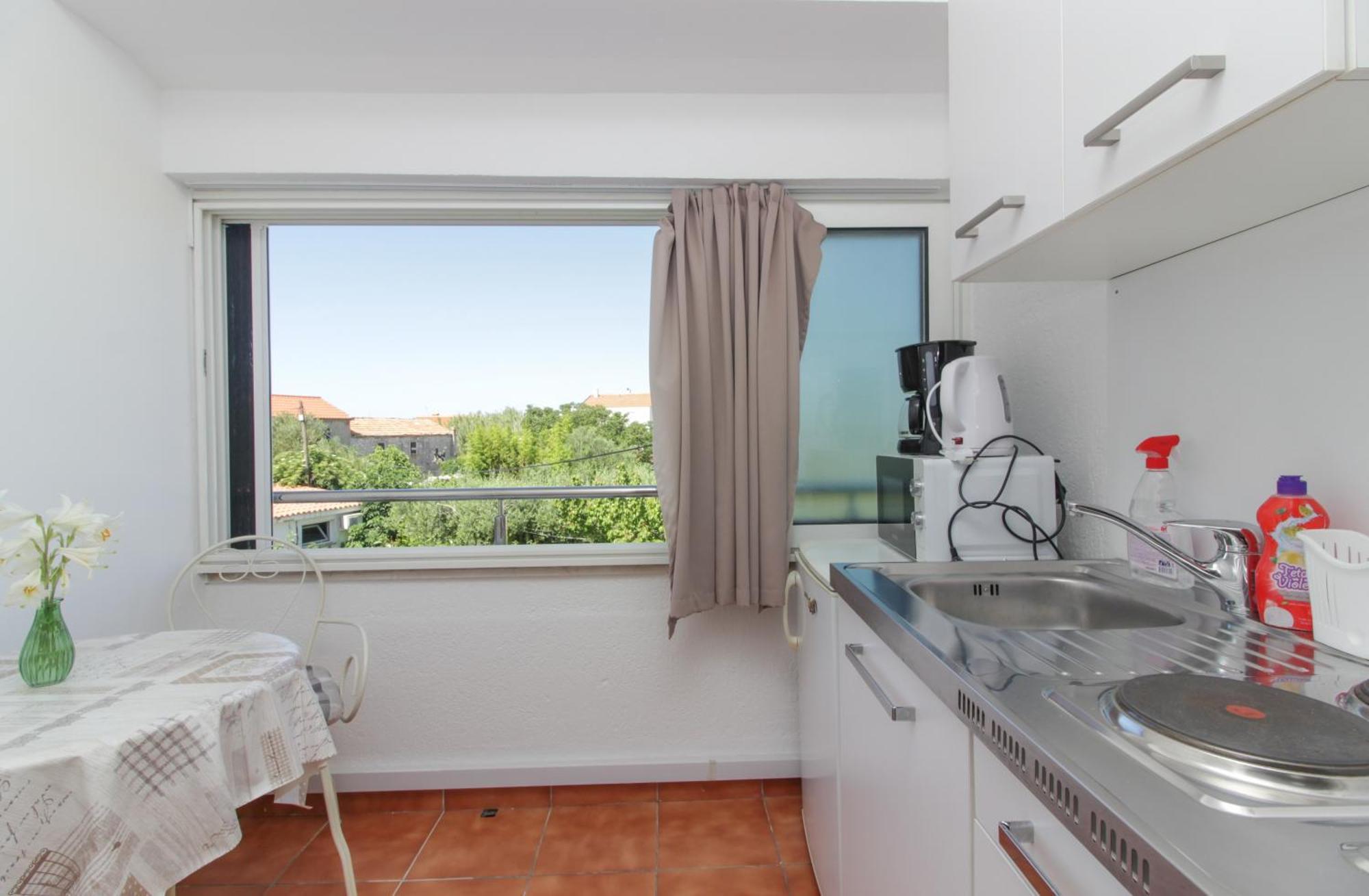Apartments And Rooms With Parking Space Nin, Zadar - 5805 חדר תמונה