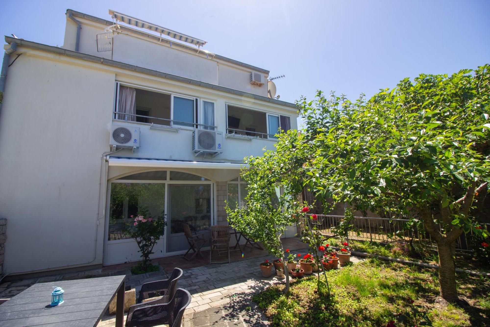 Apartments And Rooms With Parking Space Nin, Zadar - 5805 מראה חיצוני תמונה